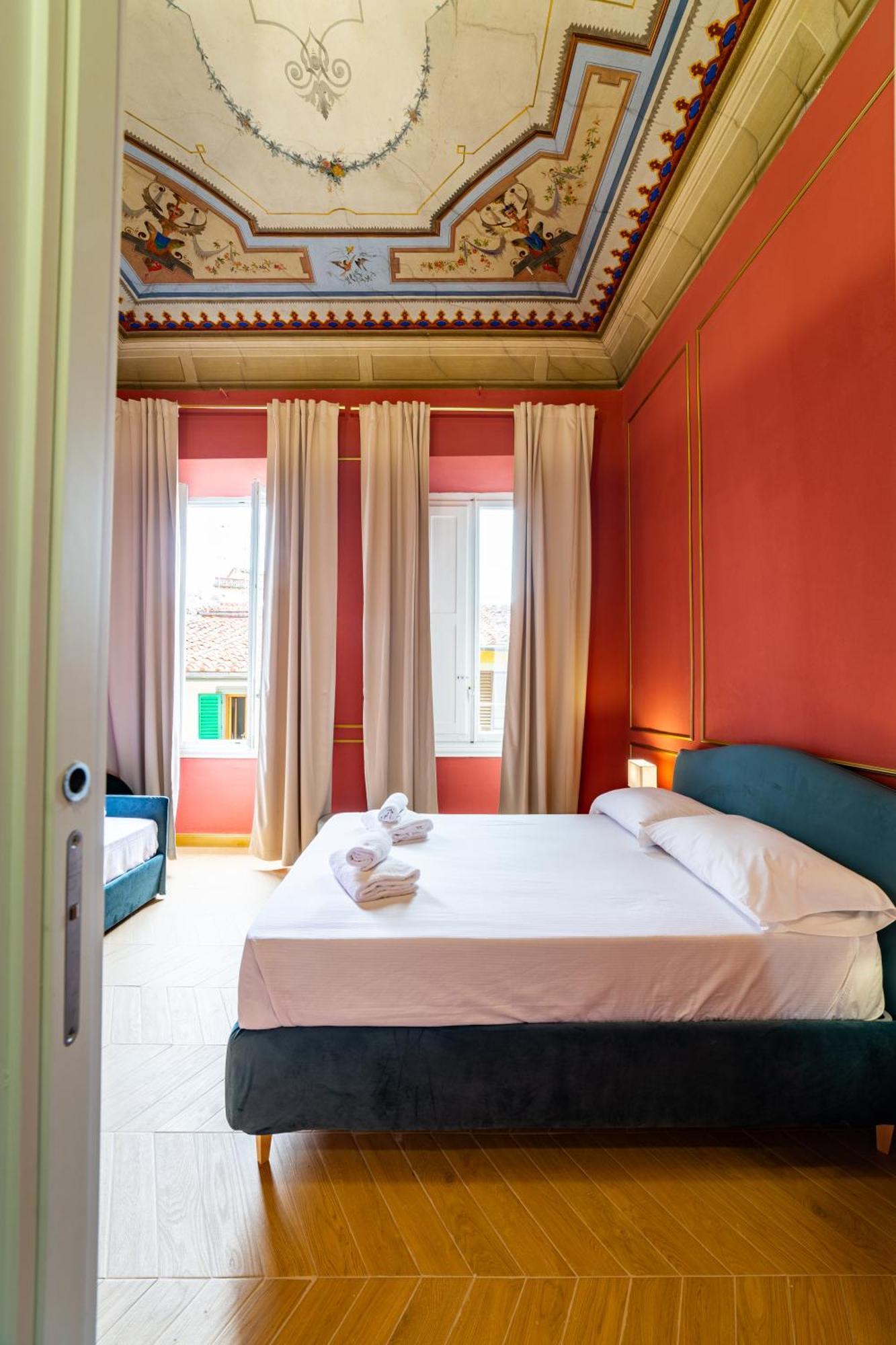 Residenza D'epoca White Affittacamere Firenze